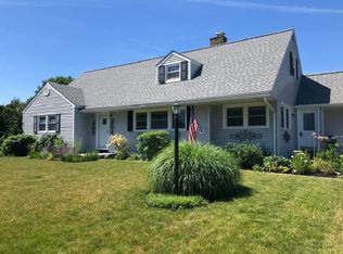 418 California Dr, Erie, PA 16505