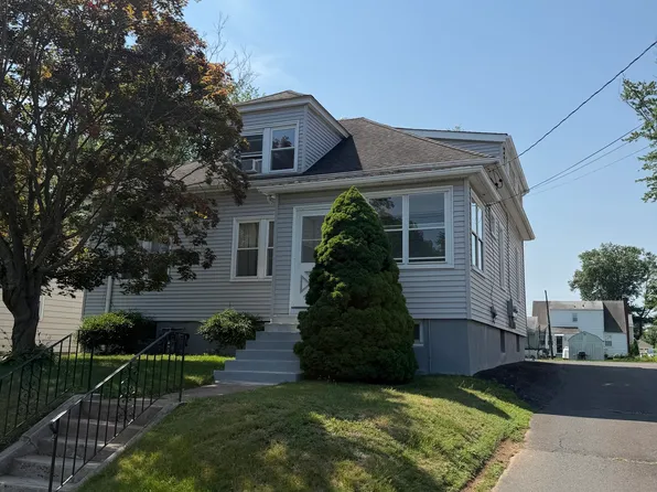 29 Englewood Avenue, West Hartford, CT 06110