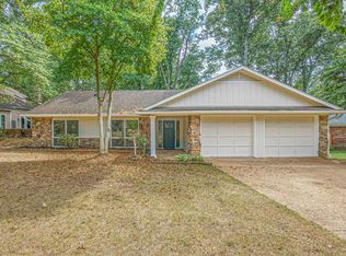 8267 Chippingham Dr, Cordova, TN 38016