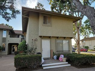 9522 Pettswood Dr #3, Huntington Beach, CA 92646