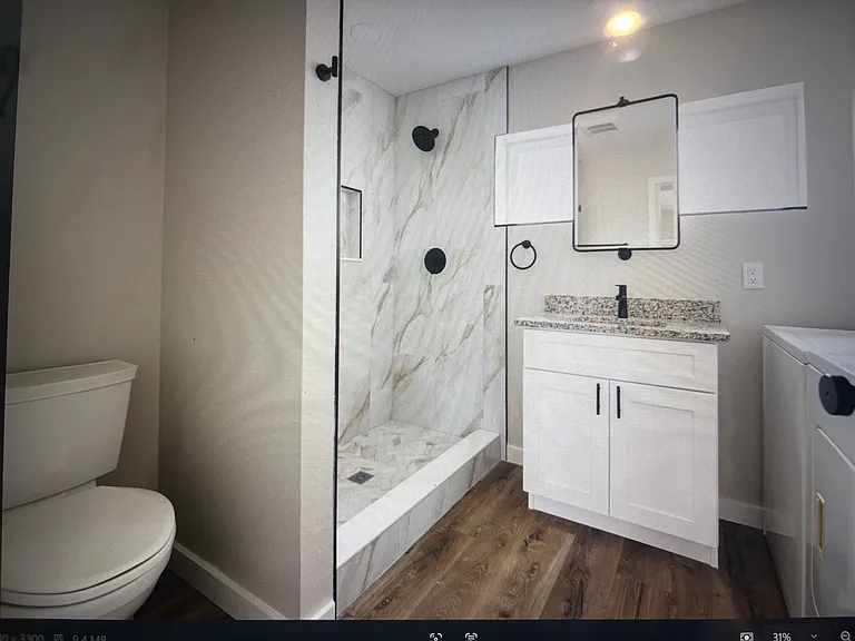1121 Queen St N #1/2 — Photo 8
