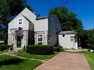 225 S Monroe St, Versailles, IN 47042