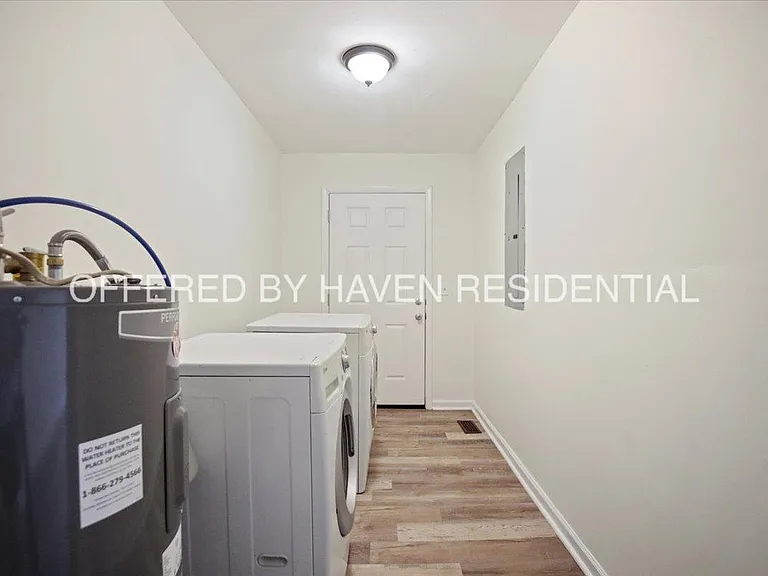 633 Kennan Rd NW — Photo 13