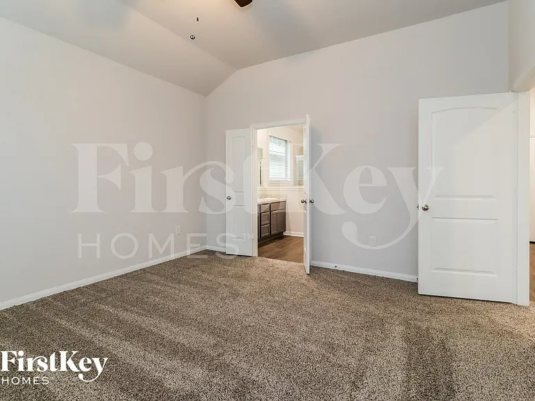14755 Country Club Dr — Photo 10