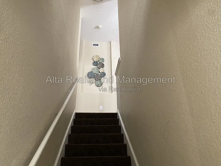 10075 Gate Pkwy N #2405 — Photo 3
