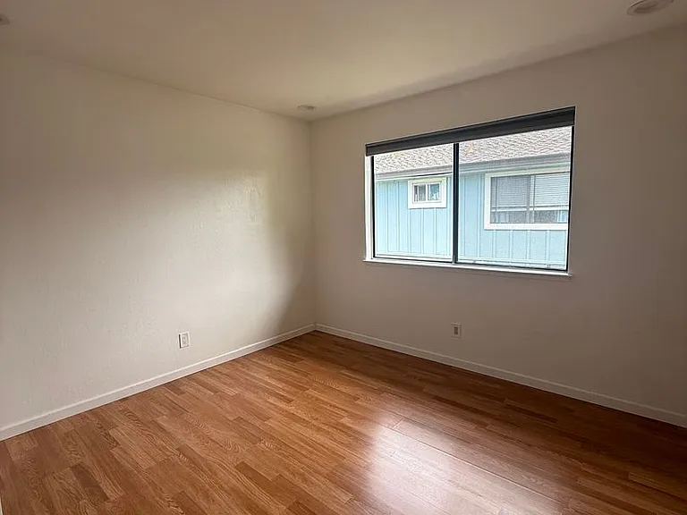 922 Ponselle Ln #3 — Photo 10