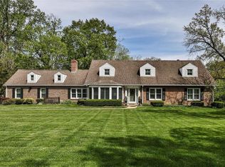 26 Dielman Rd, Saint Louis, MO 63124