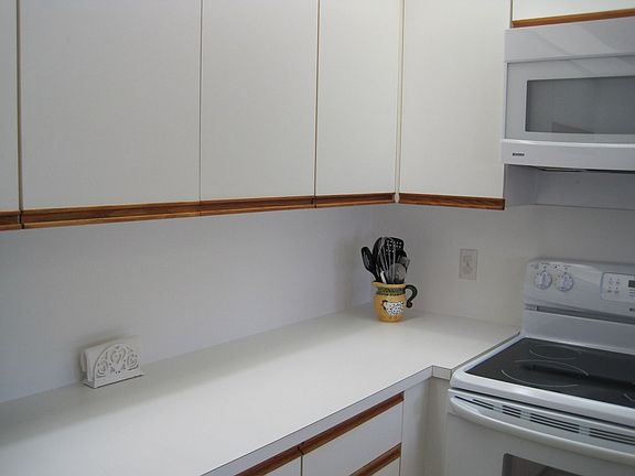 Plenty of Countertop