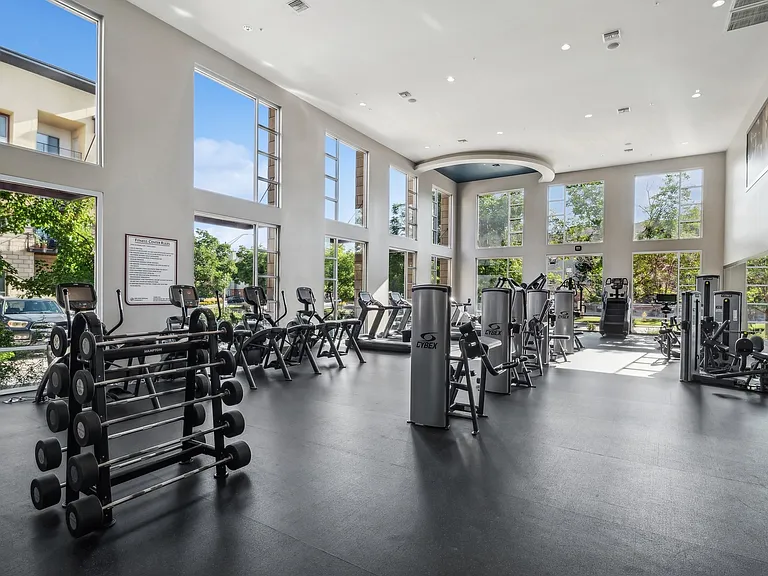 CherryCreek_amenity_fitness_2001