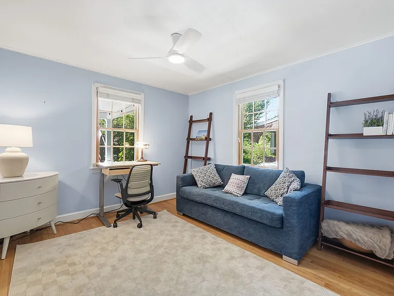 110 Stewart Ave — Photo 10