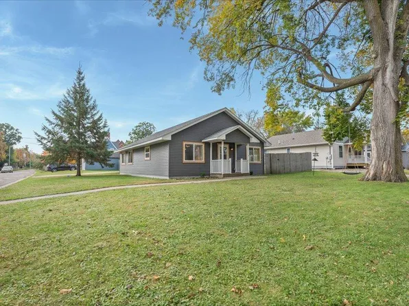 280 2nd St SE, Cokato, MN 55321