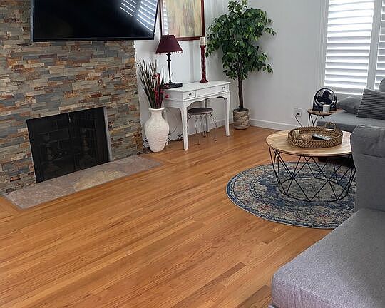 3rd image of 4437 Elmer Ave