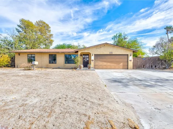 2302 E Wayne Rd, Palm Springs, CA 92262