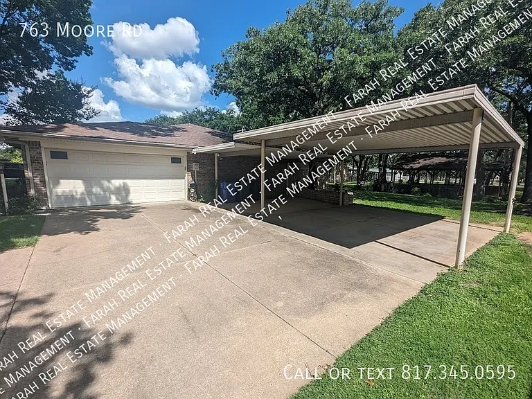 763 Moore Rd — Photo 6
