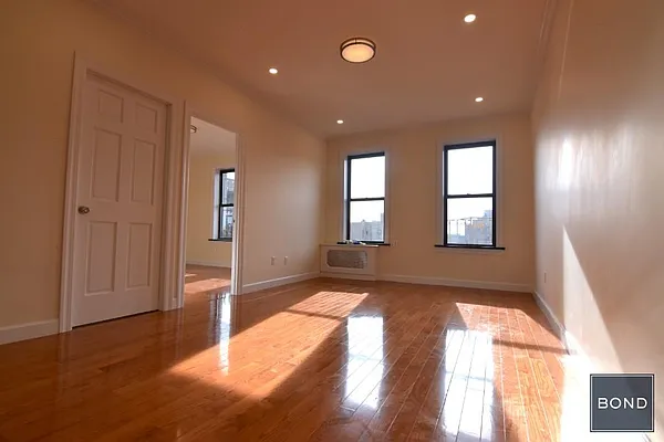 Rented by Bond New York | media 24