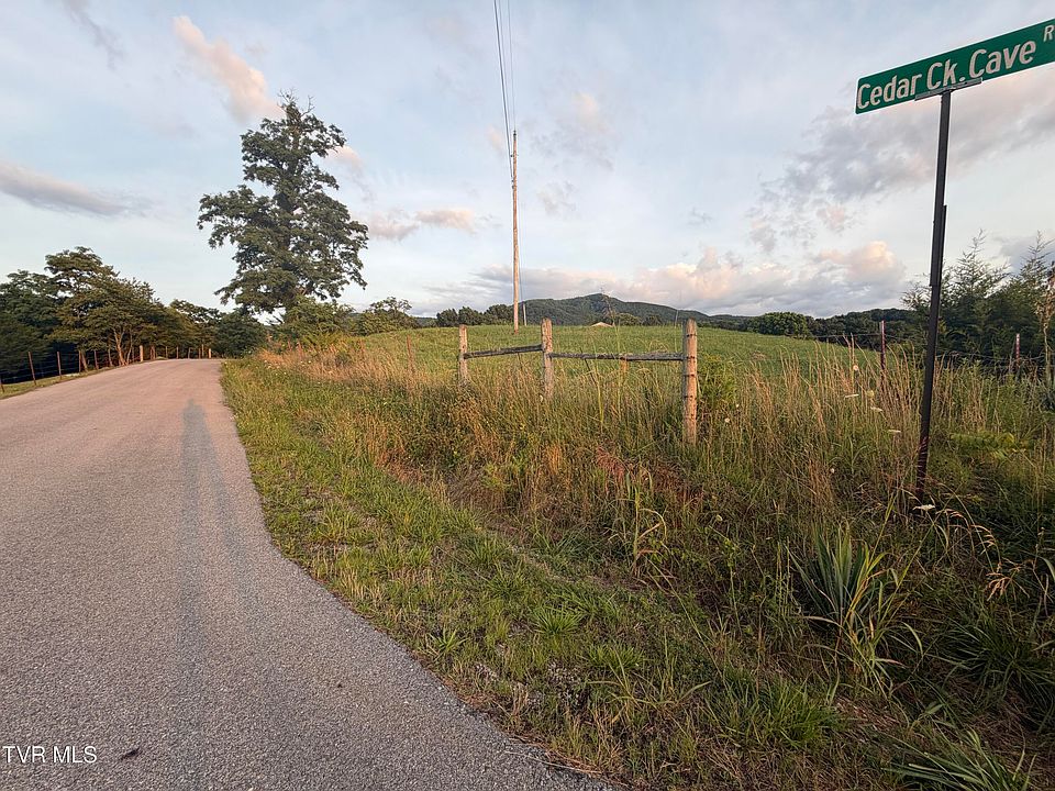 1st image of Cedar Creek Cave Rd #1R3-4