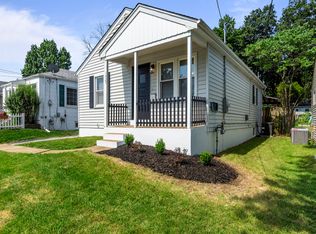 1025 Lindemann Rd, Saint Louis, MO 63131