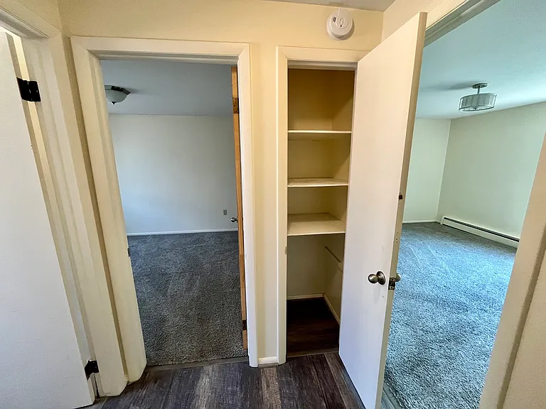 3710 Owens St #B — Photo 4
