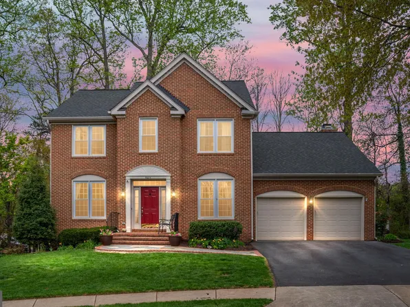 9004 Advantage Ct, Burke, VA 22015