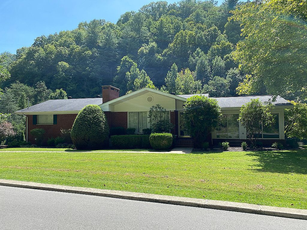 252 Mays Br, Prestonsburg, KY 41653 Zillow