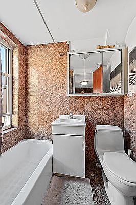 5th image of 150 E 3rd St APT 5C