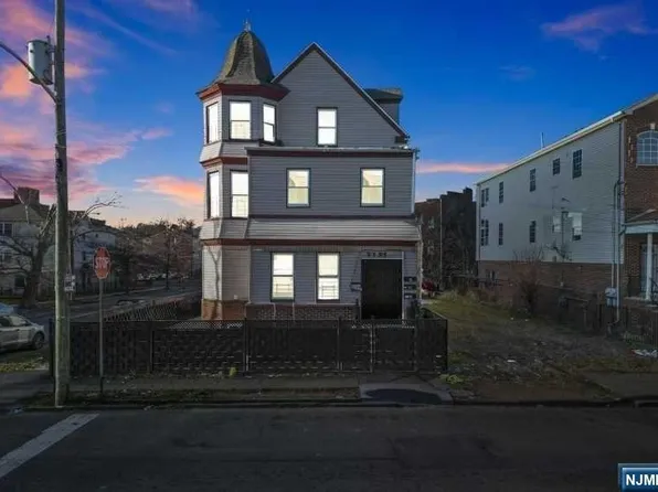 93-95 Ridgewood Ave, Newark, NJ 07108
