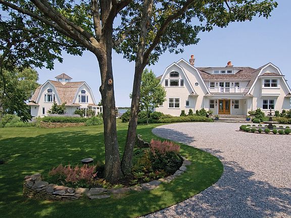 3rd image of 10 Lari Ln