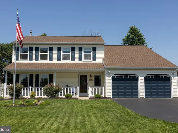 2108 Foxtail Dr, Pottstown, PA 19464