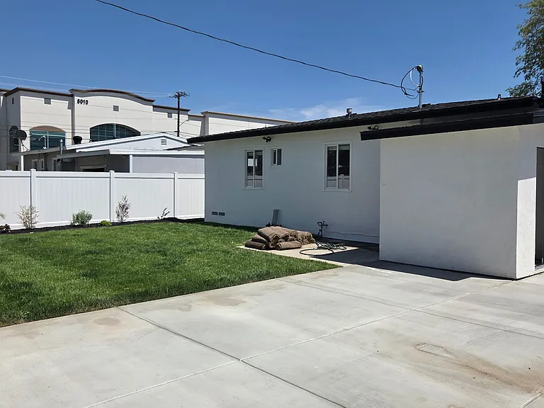 15437 Sandstone St — Photo 18