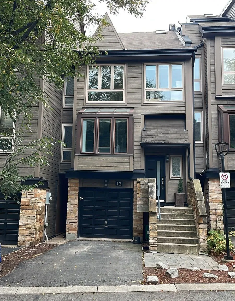 4 bed, $4,500 — Photo 1