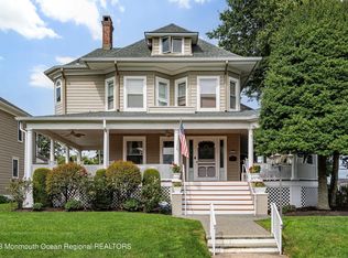 200 Woodland Ave, Avon By The Sea, NJ 07717