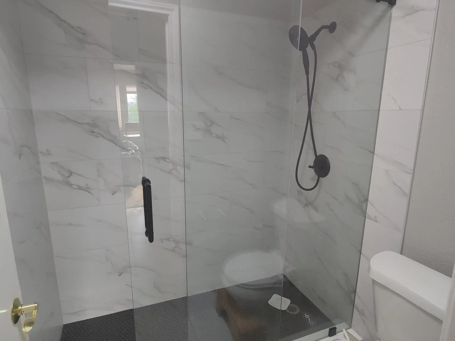 4711 Spicewood Springs Rd — Photo 3