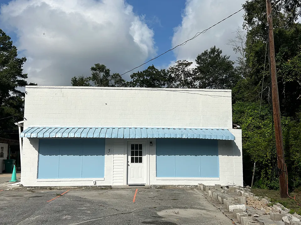 55 Main St #7