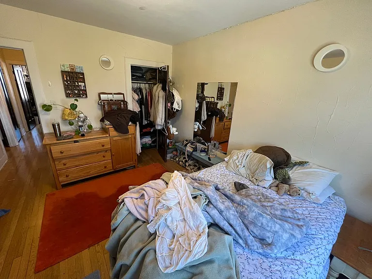 3237 Oakland — Photo 16