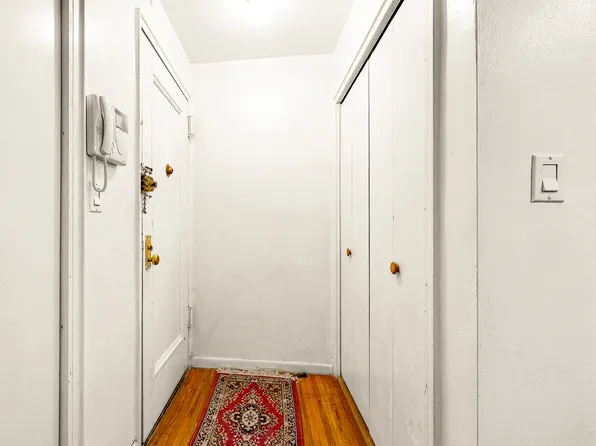 73-44 Austin Street image 4 of 20