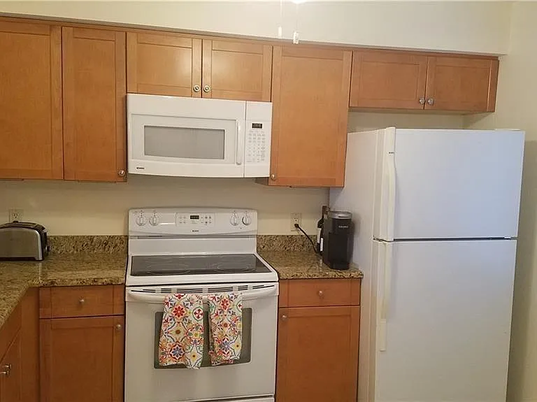 1075 Foxfire Ln #309 — Photo 3