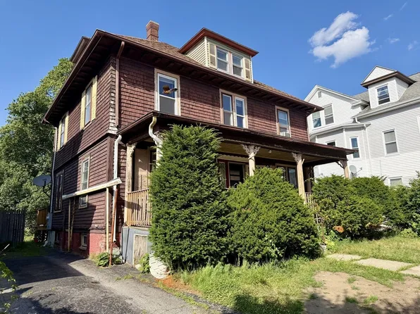 31 Stoneland Rd, Worcester, MA 01603