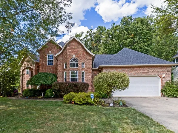 28 Elmwood Pl, Lexington, OH 44904