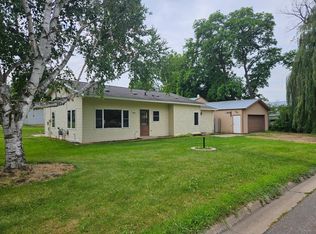 641 2nd St, Holdingford, MN 56340