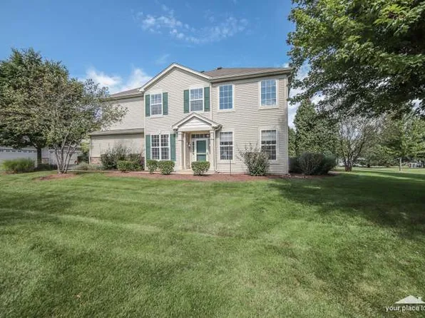 2167 Gallant Fox Cir, Montgomery, IL 60538