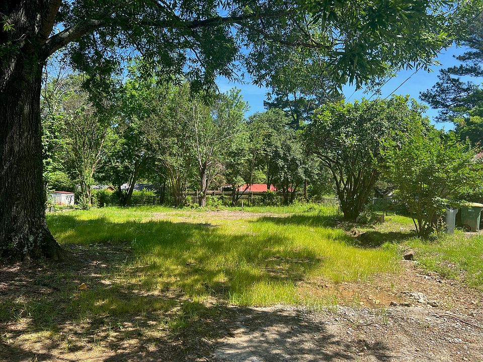 2nd image of 9216 Clover Hill Rd