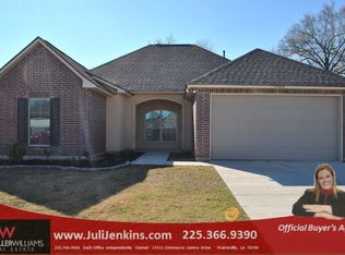 17589 Hoods Ridge Dr, Prairieville, LA 70769