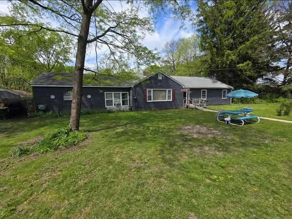 824 Foran Ln, Aurora, IL 60506