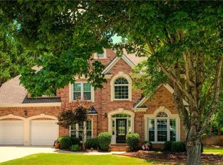 277 Providence Oaks Cir, Alpharetta, GA 30004