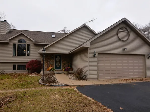 N2523 13th Ave, Wautoma, WI 54982