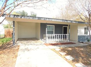 6023 Lark Valley Dr, San Antonio, TX 78242
