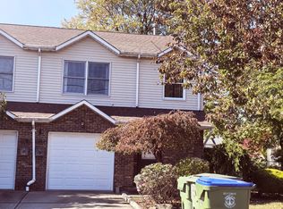 74 Park Way, Edison, NJ 08817