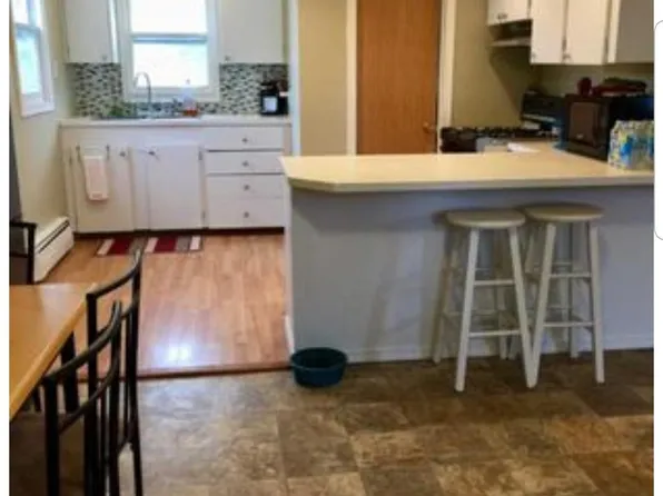 9511 W 142nd Ave, Cedar Lake, IN 46303