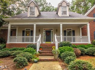 115 Amberwood Dr, Fayetteville, GA 30215