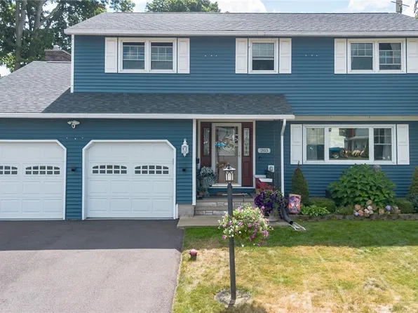 203 Riverdale Rd, Liverpool, NY 13090